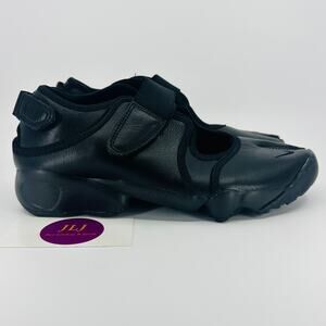Nike Women's Air Rift Leather Triple Black Casual Sneakers HM5737-002 Size 8